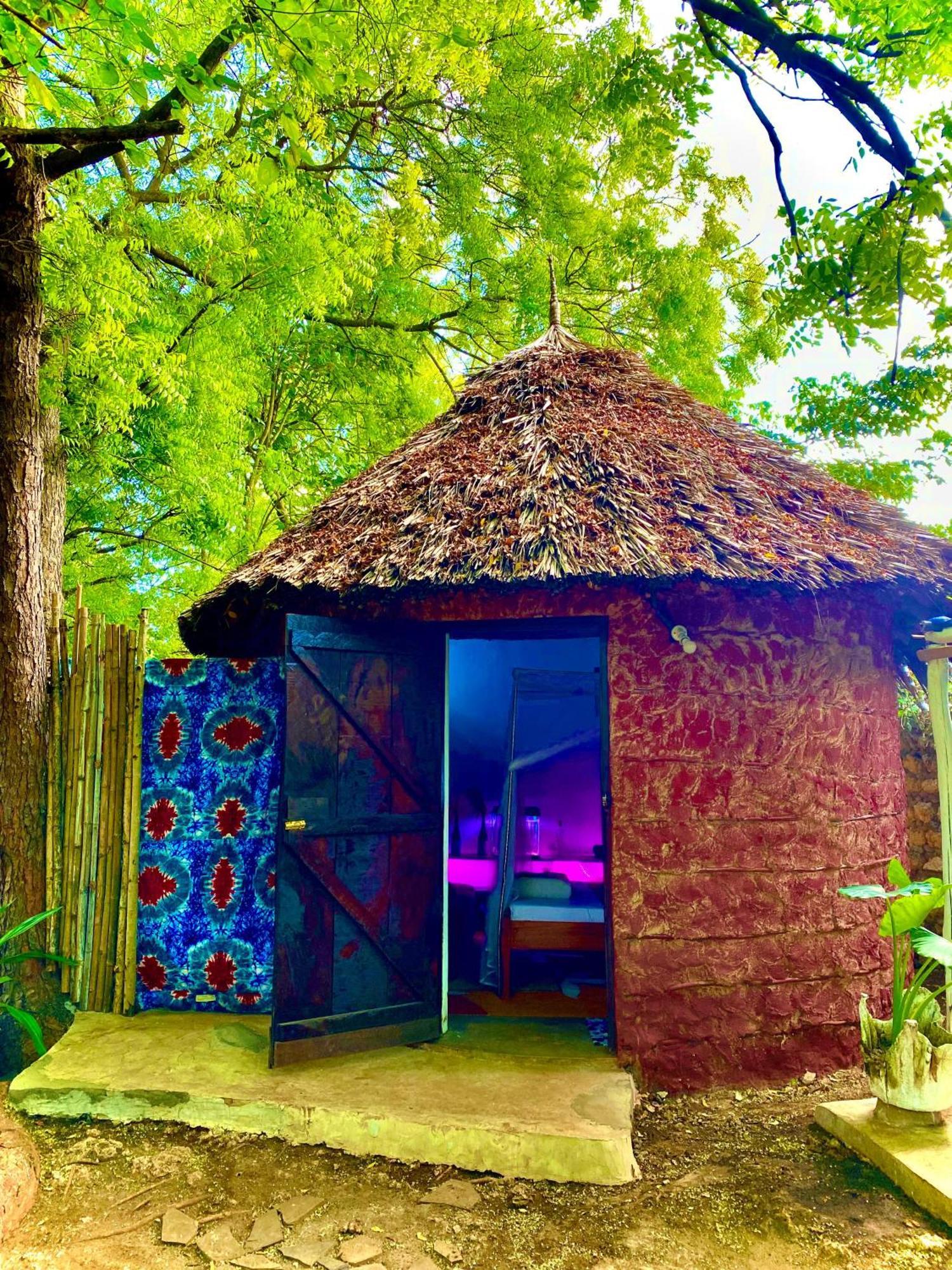 African Hut Tiny Cottage Diani Beach Kültér fotó